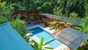 Casa Iris- Home for Family, Steps From the Beach, Pool and Yoga Deck